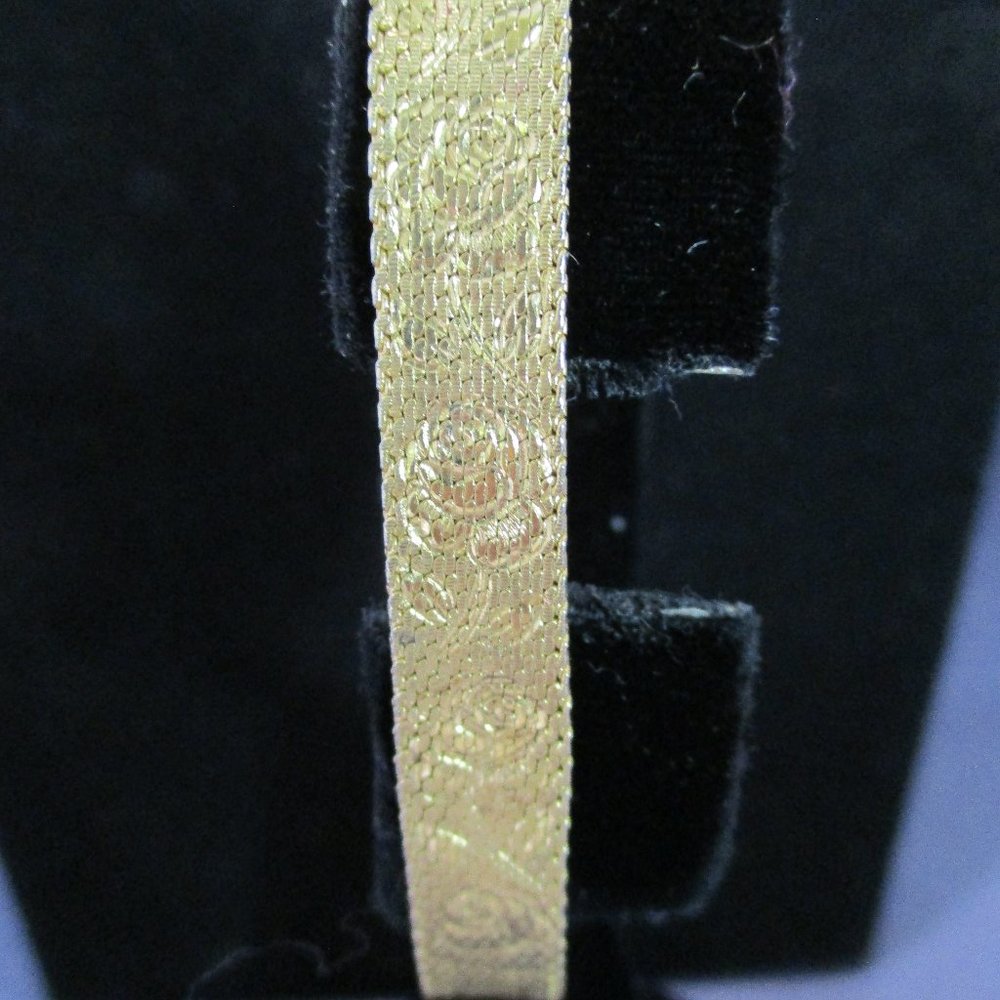 Bracelet